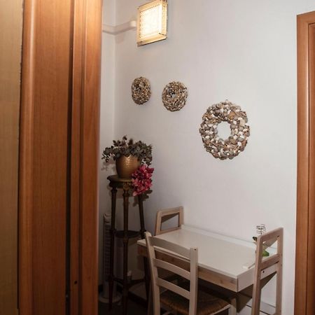 Priscilla Nel Golfo Delle Meraviglie La Spezia Exterior foto